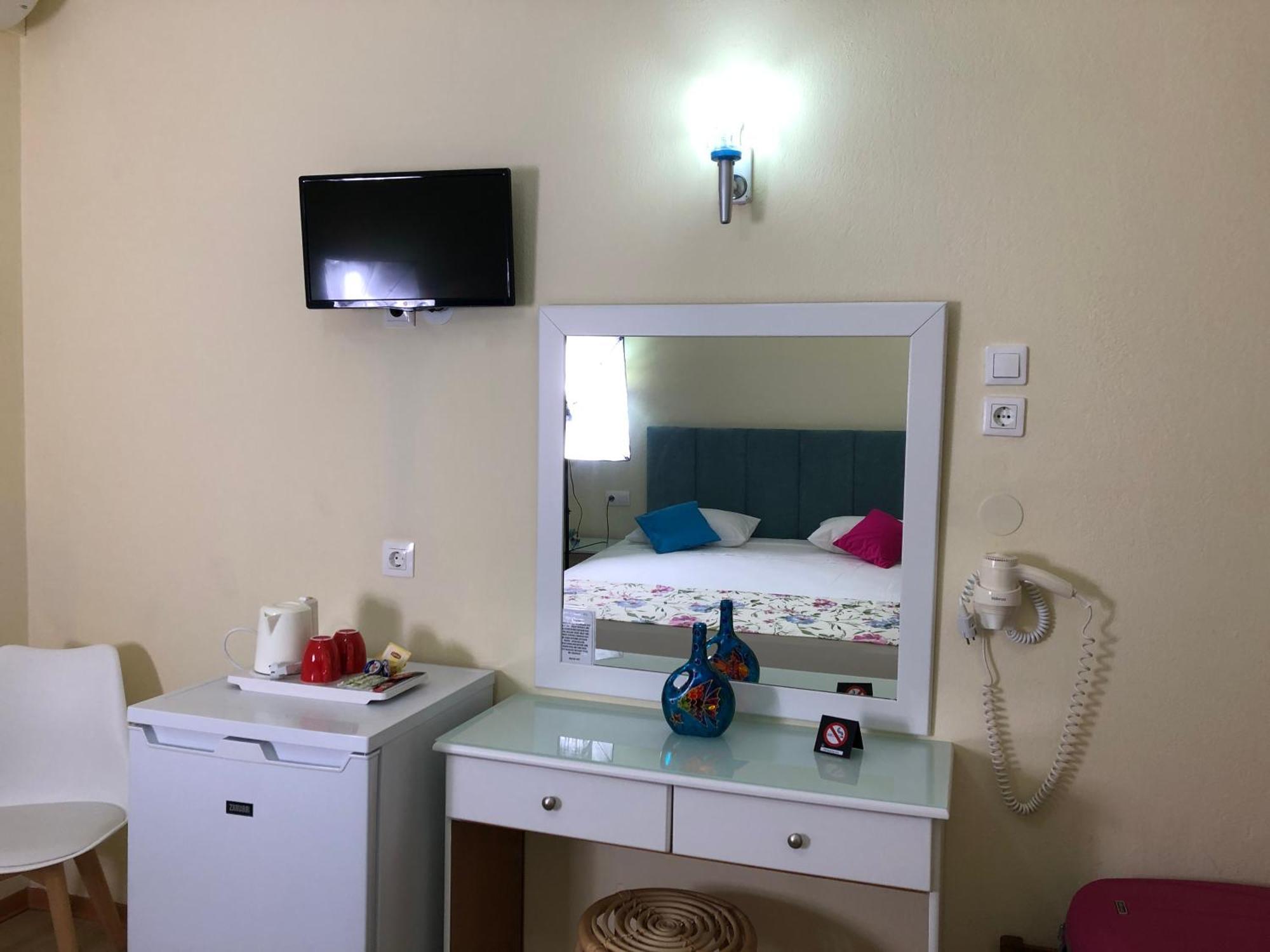 Laios Hotel (Adults Only) タソス エクステリア 写真